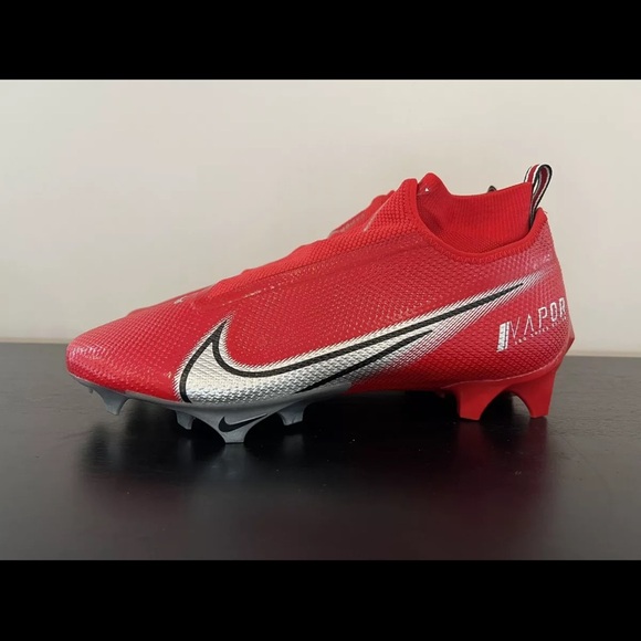 Nike Vapor Edge Pro 360 Ohio State PE Football Cleats Red WIDE